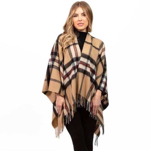 Sweater Cape - Picture 4 of 5